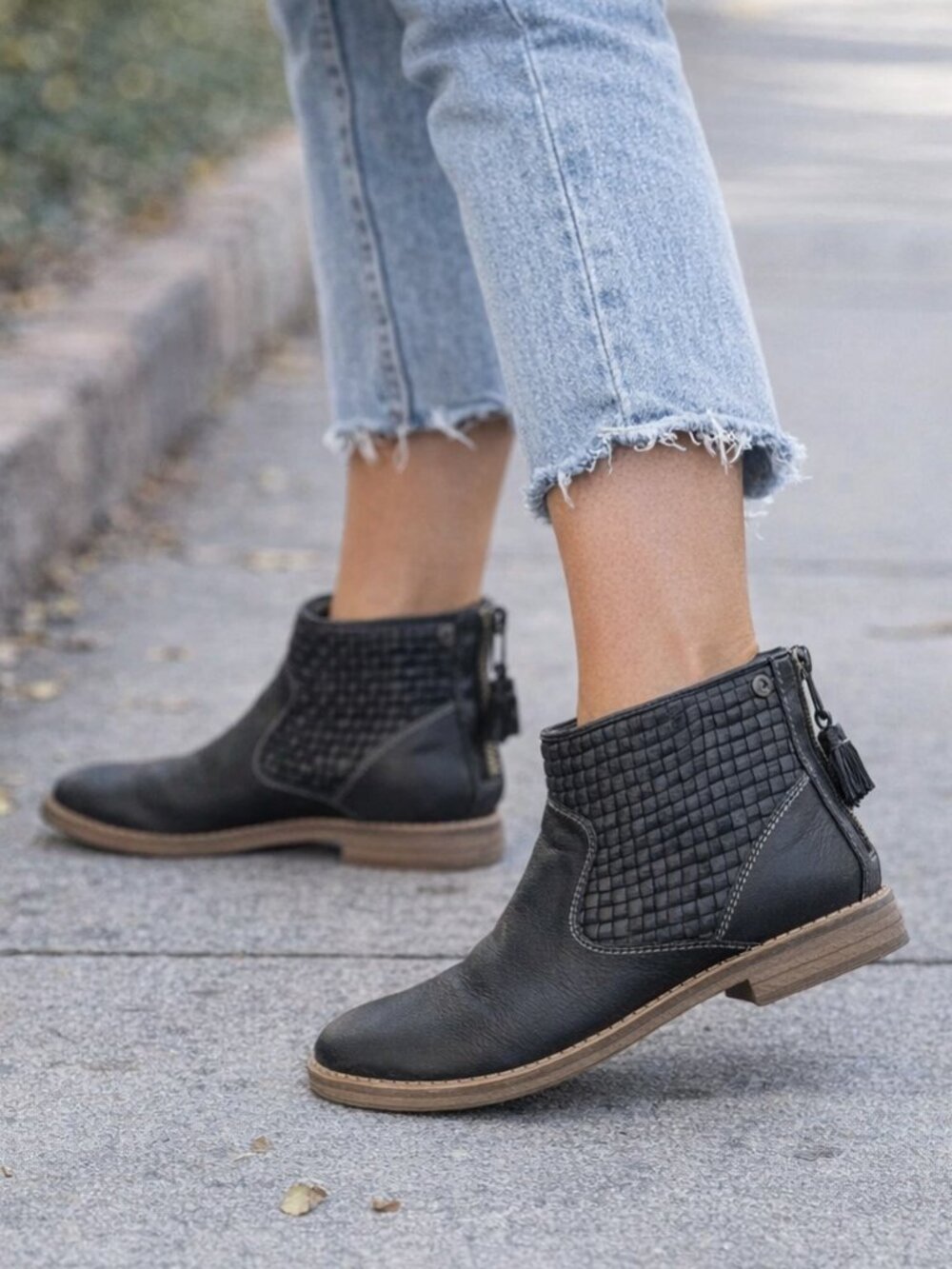 Hush Puppies Leather Adee Chardon Boot in Black